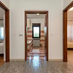 Lovely In With Wifi Pula